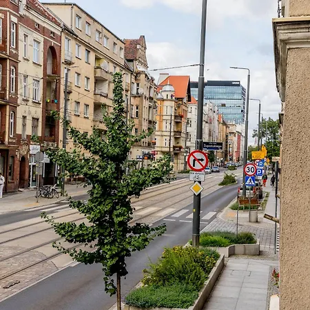 Wierzbiecice Homely By Bookinghost * Познань